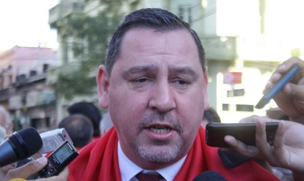 “No necesito quemar un edificio para hacer quema de archivo”