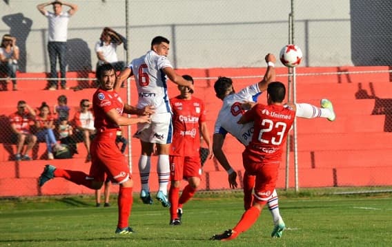 Nacional no puede con 3 de Febrero y Olimpia sonríe
