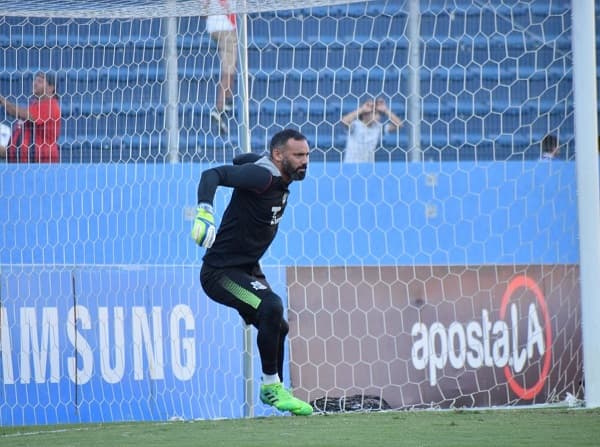 La Nueva Olla recibió a Barreto al son de “Mariposa traicionera”