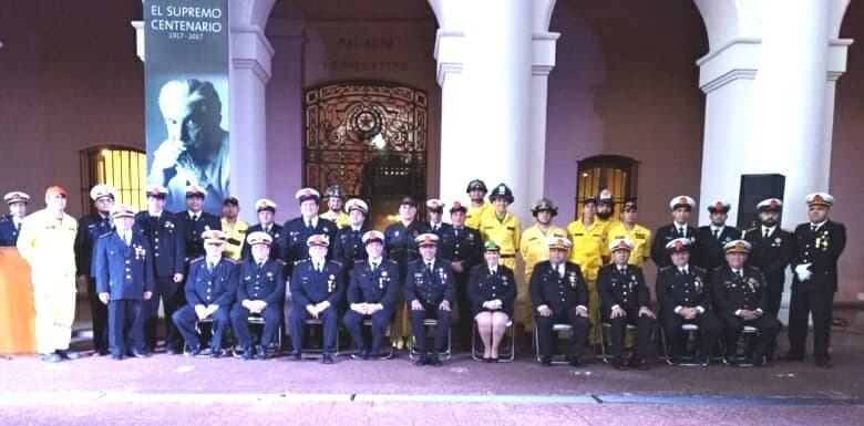 Bomberos reclaman fondos a Hacienda