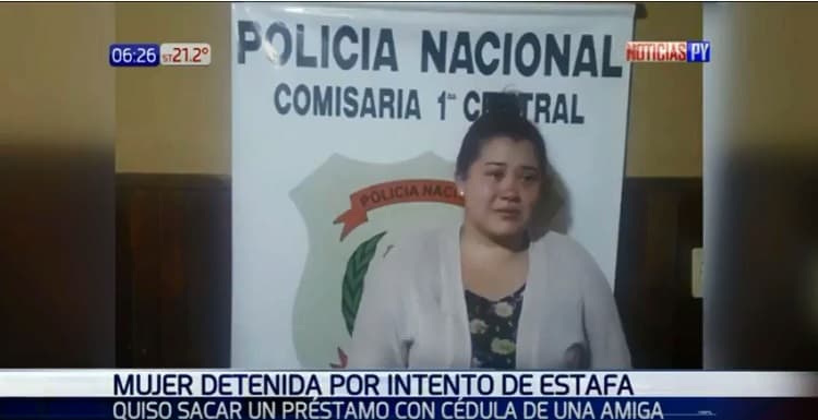 Intentó hacer un préstamo con cédula de su amiga y cayó detenida