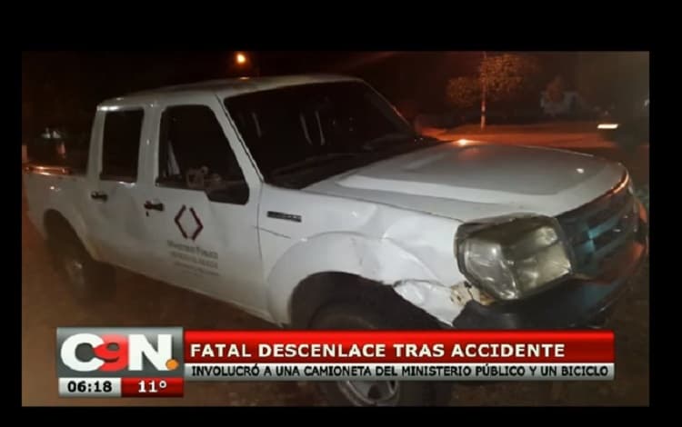 Motociclista muere en choque contra móvil de la Fiscalía