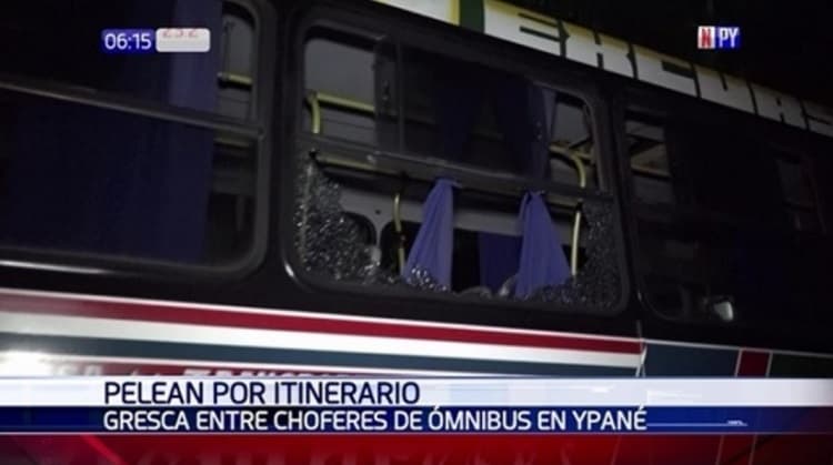 Pelea entre choferes por itinerario de la Línea 18