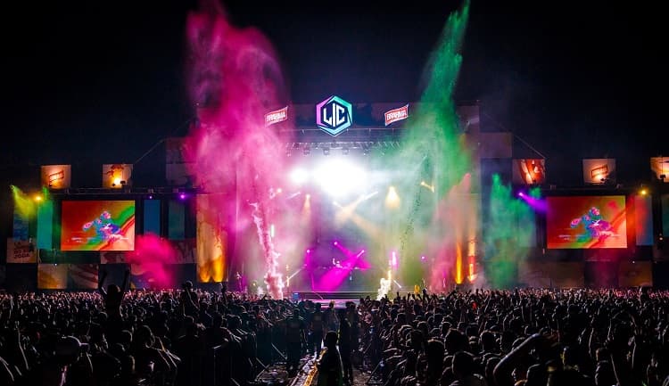 Fiesta de reggaetón y electrónica reunión a 30 mil personas