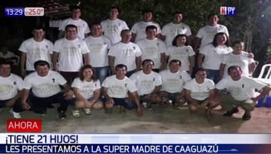 Madre celebró su día con sus 21 hijos