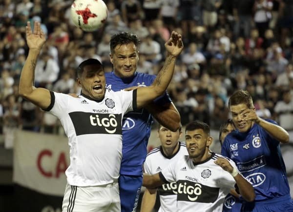 Olimpia y Cerro Porteño jugarán en simultáneo ante inminente definición