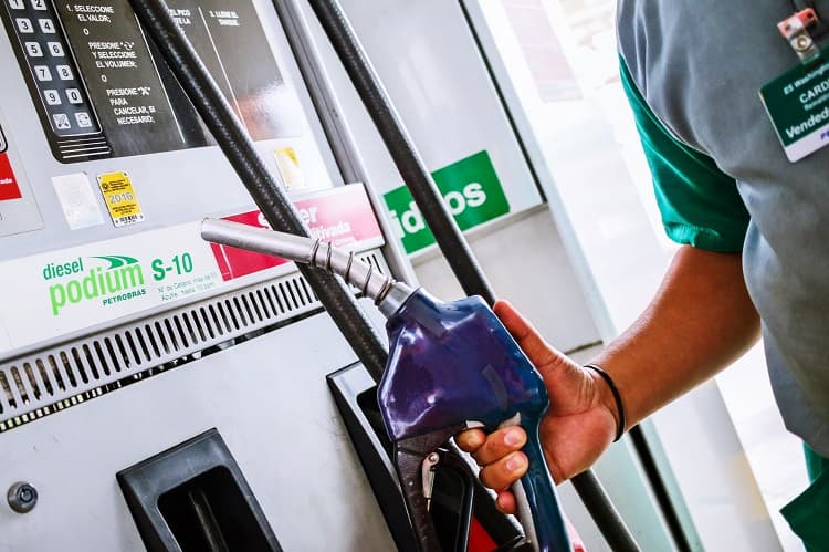 Petrobras ofrece calidad extra para sus clientes