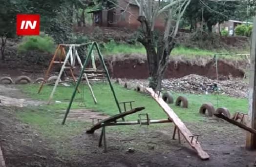 Inaudito: Se fue a España y construyeron una plaza en su terreno