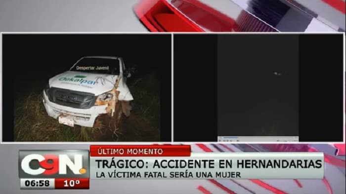Joven mujer muere en choque entre camioneta y motocicleta