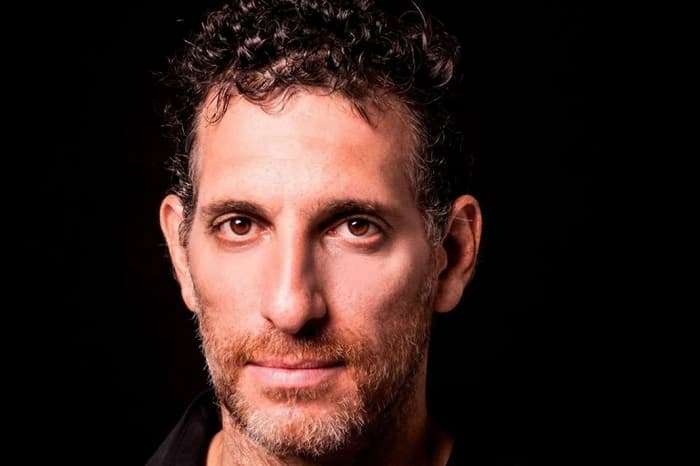 Actor argentino muere tras caer del balcón de edificio