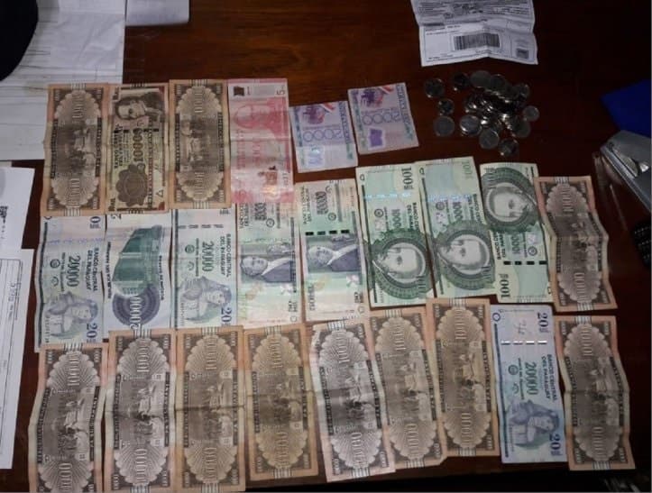 Pareja detenida por simular asalto