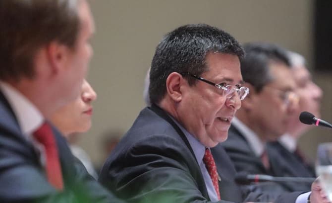 Cartes manifestó su preocupación por Venezuela durante cumbre de Mercosur