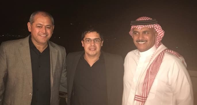 Club árabe presenta a Francisco Arce como nuevo entrenador