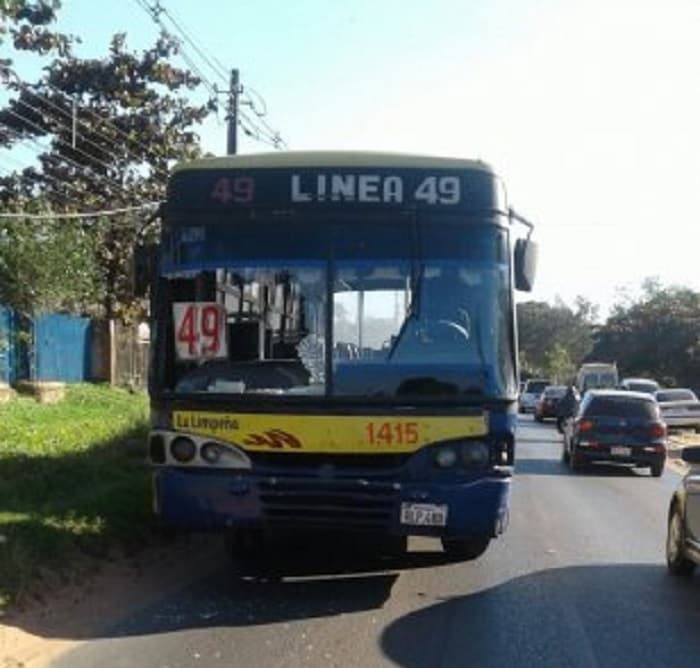 Anciano muere arrollado por bus de la Línea 49