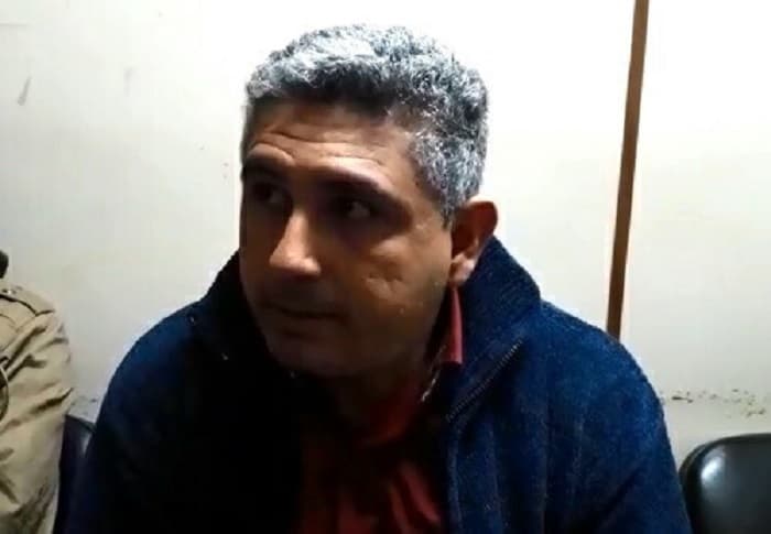 Intendente se entrega luego de incidente en comisaría