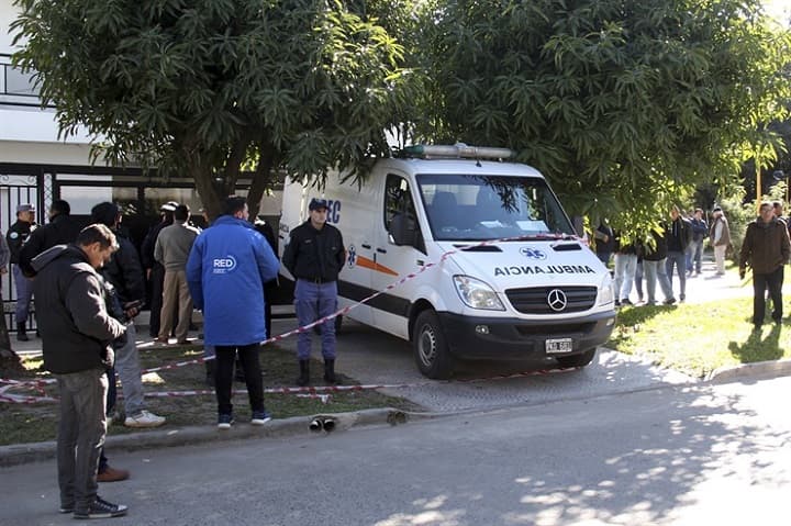 Hallan sin vida a esposa e hijo de senador