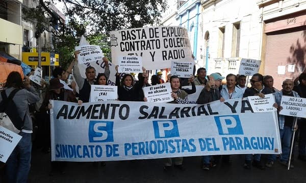 Sindicato de periodistas resalta multa a importante diario