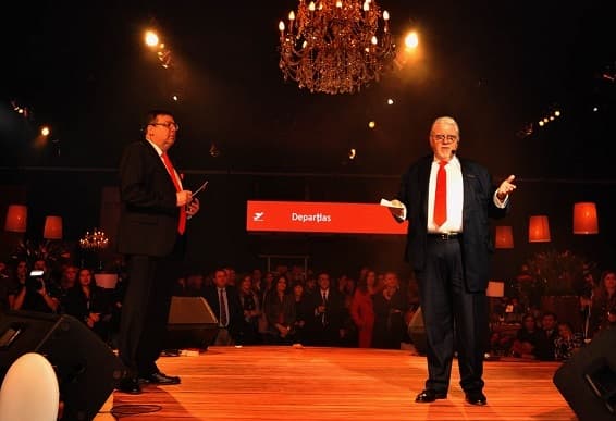 Sudameris renueva su imagen y presenta nueva tarjeta