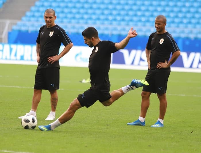 Uruguay, España y Portugal definen sus grupos este lunes