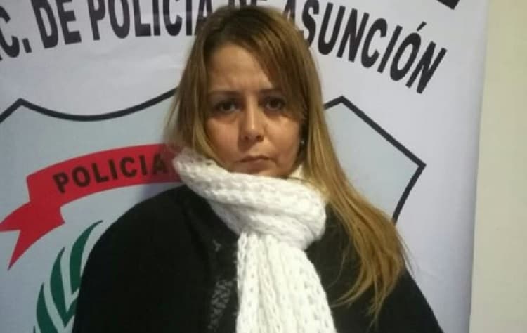 Abogada fue sorprendida robando en un local comercial