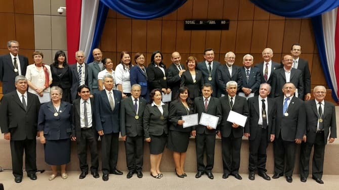 Funcionarios públicos estarán obligados a escribir y hablar guaraní