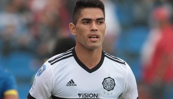 Sorpresivo giro en transferencia de Brian Montenegro