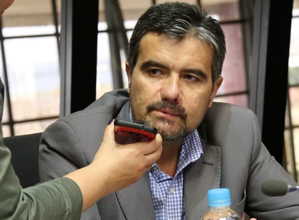 Diputado baleado por policía dice ser víctima de ataques tras condena