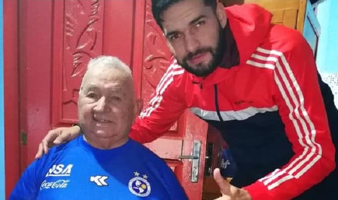 Mario Ricardo brindó un regalo muy especial a su abuelo