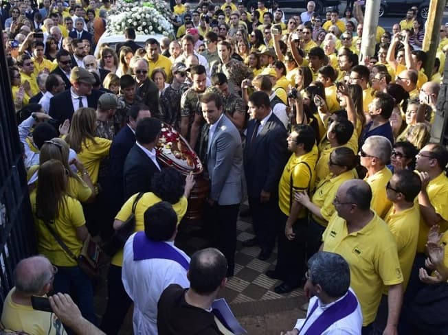 Así fue despedido Aldo Zuccolillo