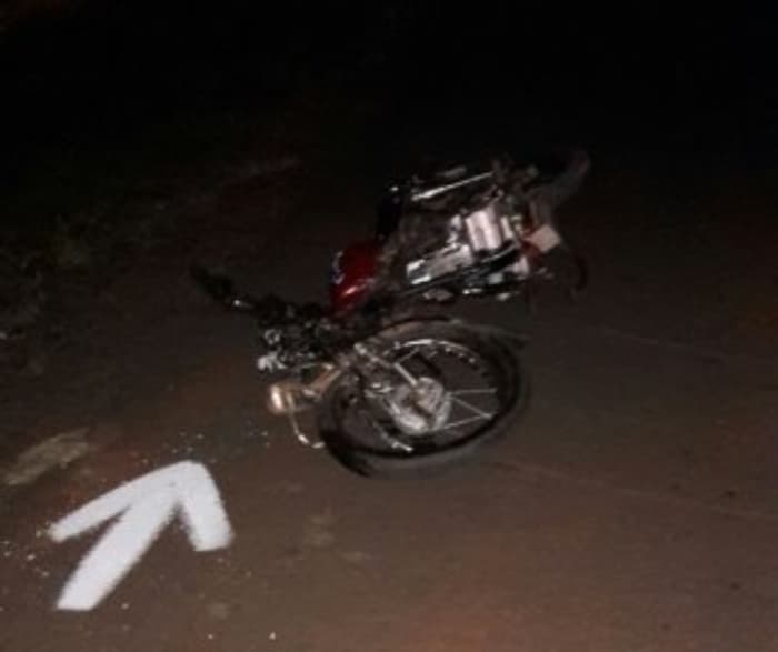 Dos nativos mueren tras ser embestidos por una camioneta