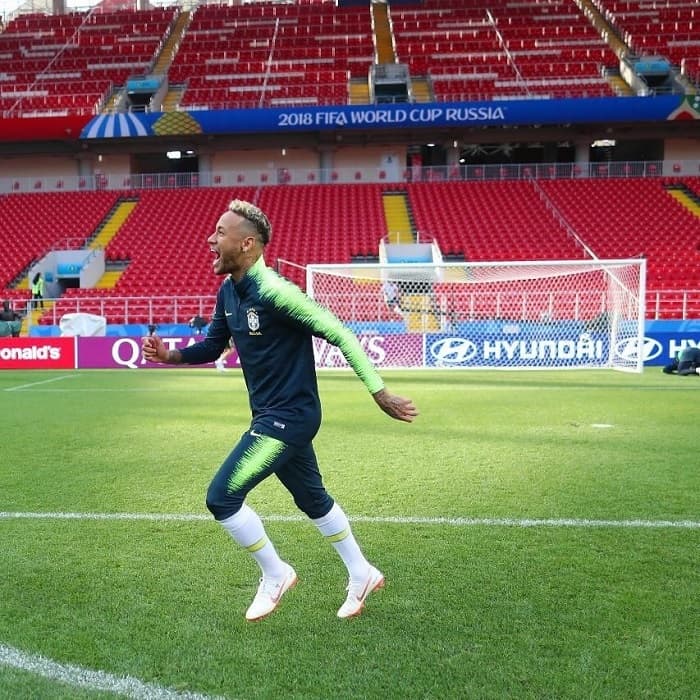 Favoritos buscan pase a cuartos