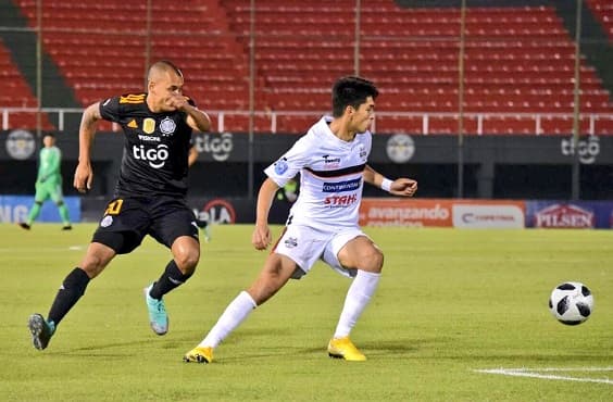 General le saca un empate al campeón