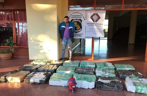 Cae hijo de concejal con cargamento de marihuana