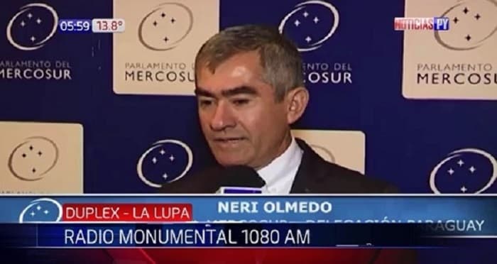 Parlasuriano demuestra escaso conocimiento sobre lo que será su gestión