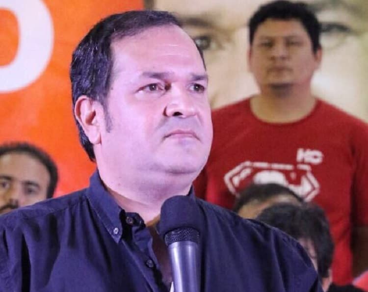 Presentan proyecto de ley para que legisladores tengan seguro de IPS