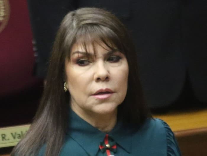“Ojalá les inyecten agua”, responde diputada en redes