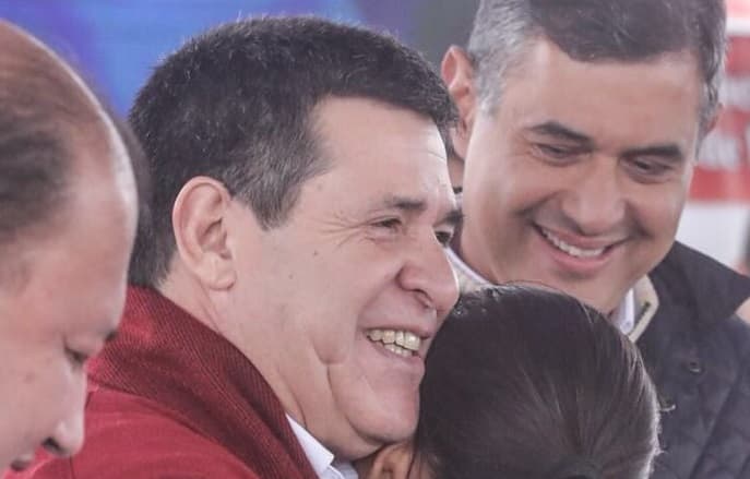 Cartes pide ser incorporado al Senado