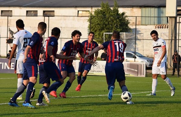 Cerro Porteño golea y es provisorio puntero