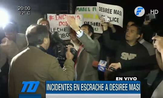 Desirée se burla de llamativo escrache de colorados