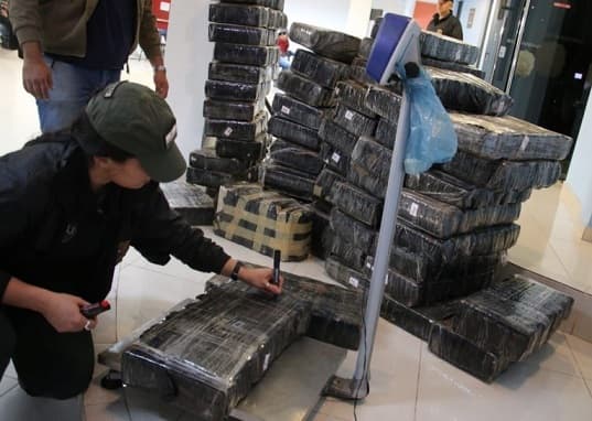 Senad incauta más de 3.000 kilos de marihuana y detiene a asistente fiscal