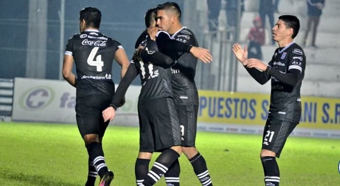 Santaní avanza gracias a los penales en Copa Paraguay