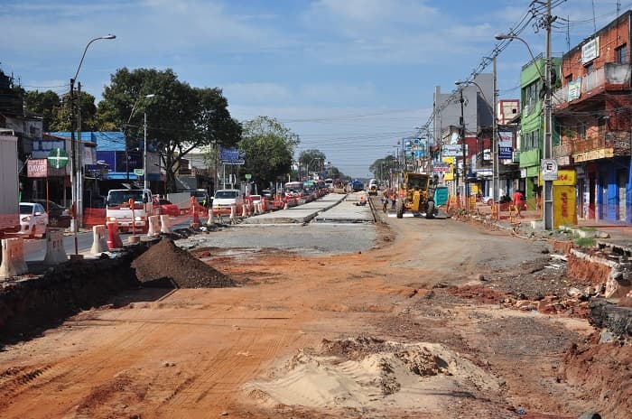 Ferreiro autoriza ingreso de obras del metrobús a la capital