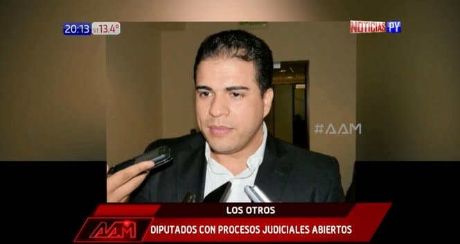 Piden pérdida de investidura de diputado procesado por contrabando