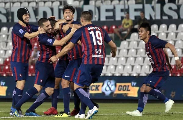Cerro Porteño golea y no le pierde pisada al puntero
