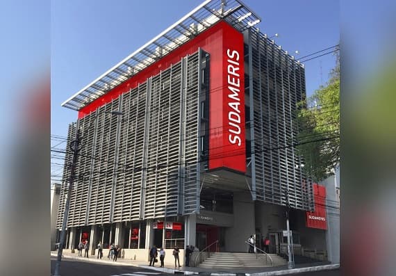 Banco Holandés se suma como accionista de entidad local