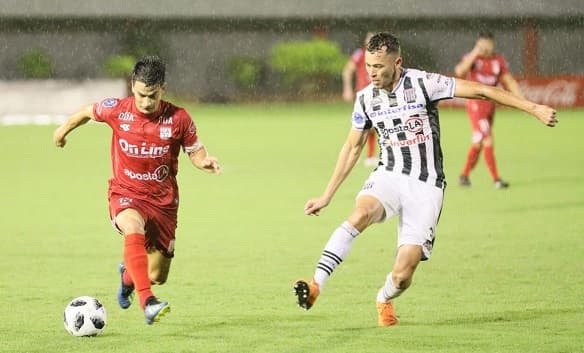 Agobiados por el descenso no se sacan ventajas