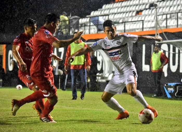 General Díaz y 3 de Febrero cierran la Fecha 12 del Clausura