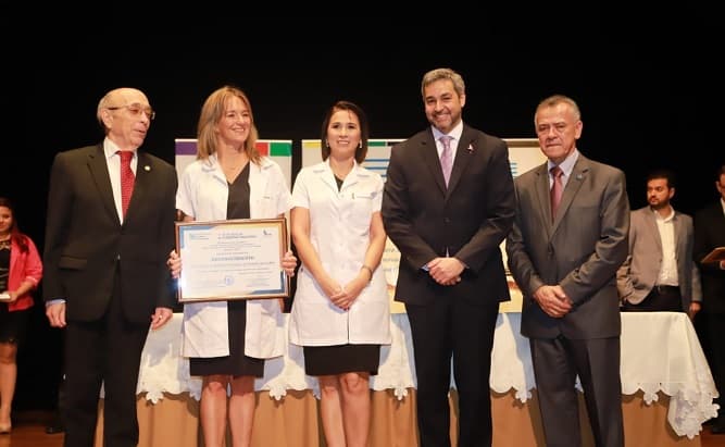 Presidente entregó premio Nacional de Calidad 2018