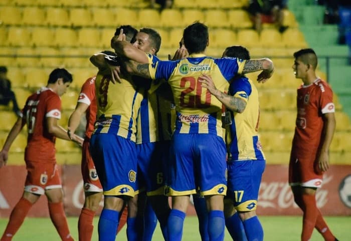 Capiatá y General Caballero avanzan en Copa Paraguay