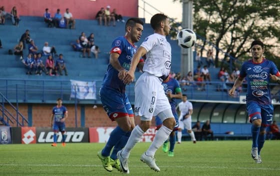 Inde y Sol igualan en Campo Grande